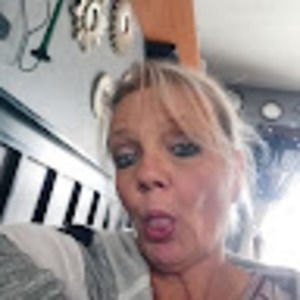 Meet your Posher, Tracy